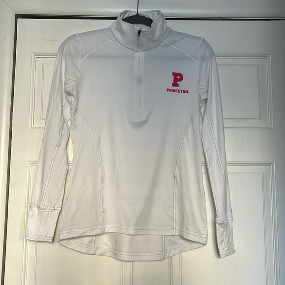 White work out top in Small - Picture 1 of 2